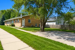 2623 Gilboa Ave, Zion, IL 60099 - Photo 15