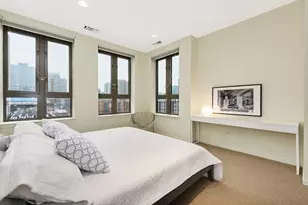 400 N Clinton St, Chicago, IL 60654 - Photo 13