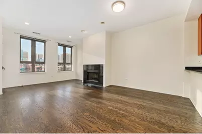 400 N Clinton Street #706, Chicago, IL 60654 - Photo 7