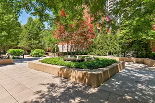 400 N Clinton St, Chicago, IL 60654 - Photo 23