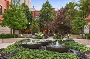 400 N Clinton St, Chicago, IL 60654 - Photo 29