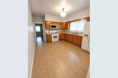 8736 S Justine Street, Chicago, IL 60620 - Photo 9