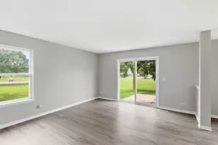 1312 Jenna Dr, South Elgin, IL 60177 - Photo 9