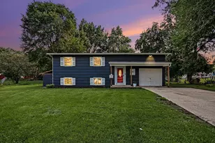 68 Marnel Rd, Montgomery, IL 60538 - Photo 1