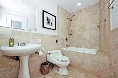 1701 W Terra Cotta Place #E, Chicago, IL 60614 - Photo 9