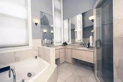 1701 W Terra Cotta Place #E, Chicago, IL 60614 - Photo 5