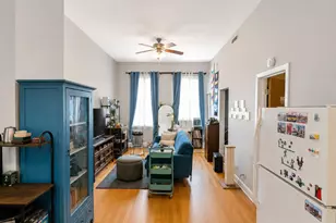 1946 W Belmont Ave, Chicago, IL 60657 - Photo 9