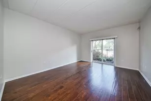 111 N Wheaton Ave, Wheaton, IL 60187 - Photo 11