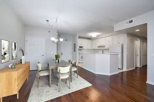 111 N Wheaton Ave, Wheaton, IL 60187 - Photo 3