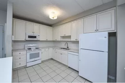 111 N Wheaton Avenue #103, Wheaton, IL 60187 - Photo 9