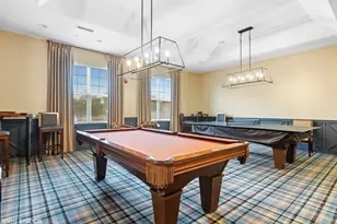 3835 Chesapeake Ln, Naperville, IL 60564 - Photo 7