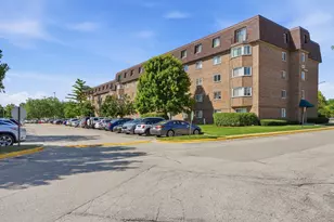 220 S Roselle Rd, Schaumburg, IL 60193 - Photo 3