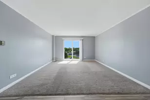 220 S Roselle Rd, Schaumburg, IL 60193 - Photo 19