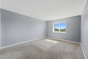 220 S Roselle Rd, Schaumburg, IL 60193 - Photo 25