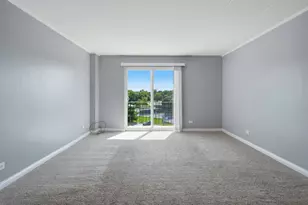 220 S Roselle Rd, Schaumburg, IL 60193 - Photo 13