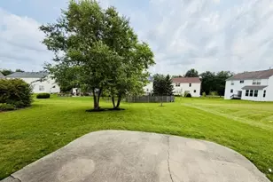 2331 Wilson Creek Cir, Aurora, IL 60504 - Photo 23