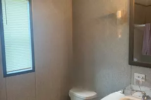 118 Lake Bluff Dr, Oakwood, IL 61858 - Photo 7