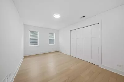11154 S Troy Street, Chicago, IL 60655 - Photo 15