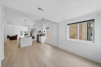11154 S Troy Street, Chicago, IL 60655 - Photo 9