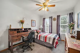 915 Joan Ct, Naperville, IL 60540 - Photo 21
