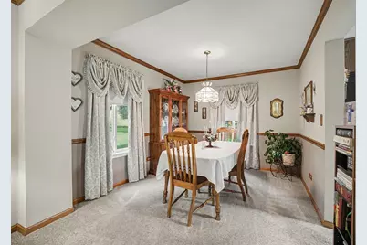 915 Joan Court, Naperville, IL 60540 - Photo 7