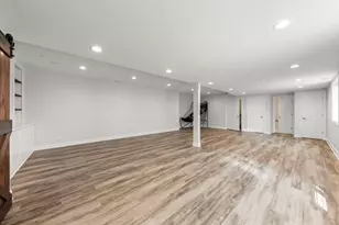 799 Hill Ave, Glen Ellyn, IL 60137 - Photo 37