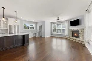 799 Hill Ave, Glen Ellyn, IL 60137 - Photo 13