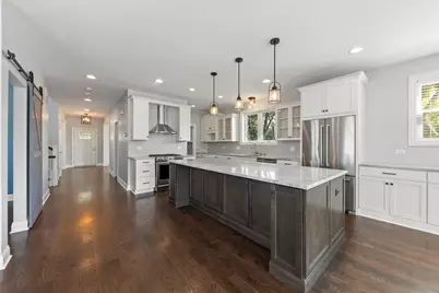 799 Hill Avenue, Glen Ellyn, IL 60137 - Photo 11