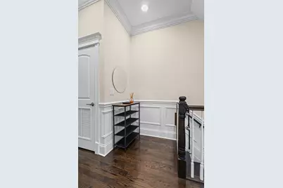 3340 N Kenmore Avenue #3, Chicago, IL 60657 - Photo 15