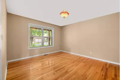 736 Dolores Lane, Sycamore, IL 60178 - Photo 23