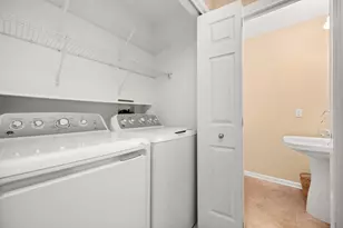736 Dolores Ln, Sycamore, IL 60178 - Photo 25
