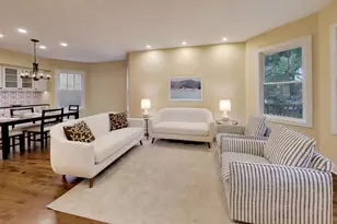 3228 W Warner Ave, Chicago, IL 60618 - Photo 3