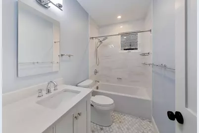 3228 W Warner Avenue, Chicago, IL 60618 - Photo 21