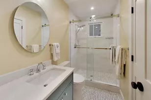 3228 W Warner Ave, Chicago, IL 60618 - Photo 13