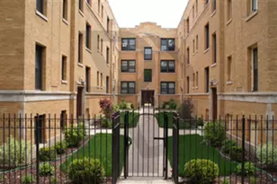 2621 N Spaulding Ave, Chicago, IL 60647 - Photo 1