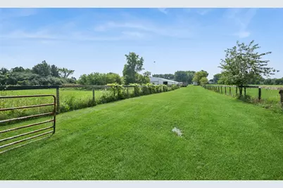 27490 W Wilmot Road, Antioch, IL 60002 - Photo 11