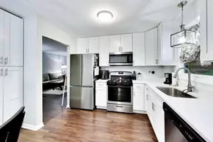 15639 Lavergne Ave., Oak Forest, IL 60452 - Photo 9