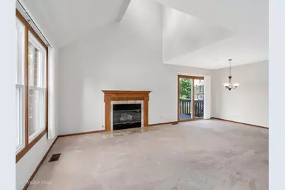 7926 Stewart Drive, Darien, IL 60561 - Photo 5