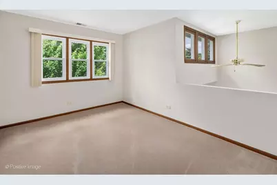 7926 Stewart Drive, Darien, IL 60561 - Photo 15