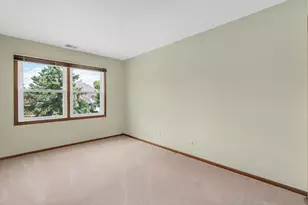 7926 Stewart Dr, Darien, IL 60561 - Photo 17