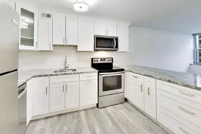4250 N Marine Drive #2505, Chicago, IL 60613 - Photo 5