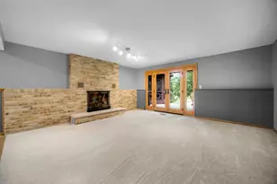 43W976 Oakleaf Dr, Elburn, IL 60119 - Photo 47
