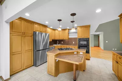 43W976 Oakleaf Drive, Elburn, IL 60119 - Photo 15