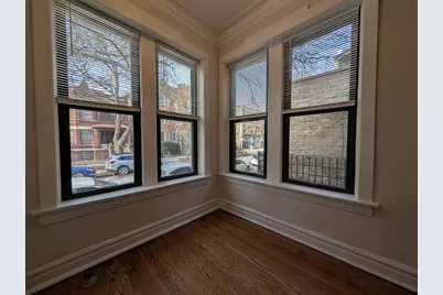 2647 N Sawyer Avenue #2, Chicago, IL 60647 - Photo 7