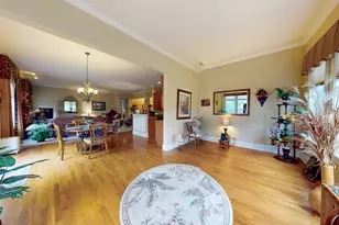 1043 Ridgeview Dr, Inverness, IL 60010 - Photo 11