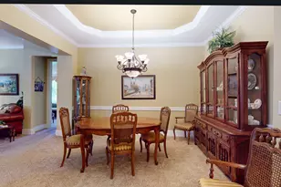 1043 Ridgeview Dr, Inverness, IL 60010 - Photo 7