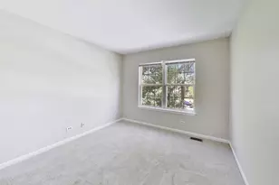 1325 Newport St, Mundelein, IL 60060 - Photo 23