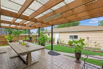9002 S Parkside Avenue, Oak Lawn, IL 60453 - Photo 13