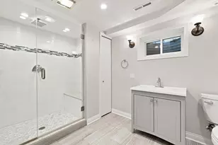 1727 Ellendale Dr, Northbrook, IL 60062 - Photo 13