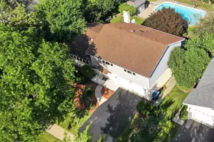 1727 Ellendale Dr, Northbrook, IL 60062 - Photo 21